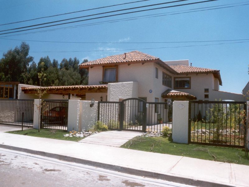 Casa Decebla-cuza